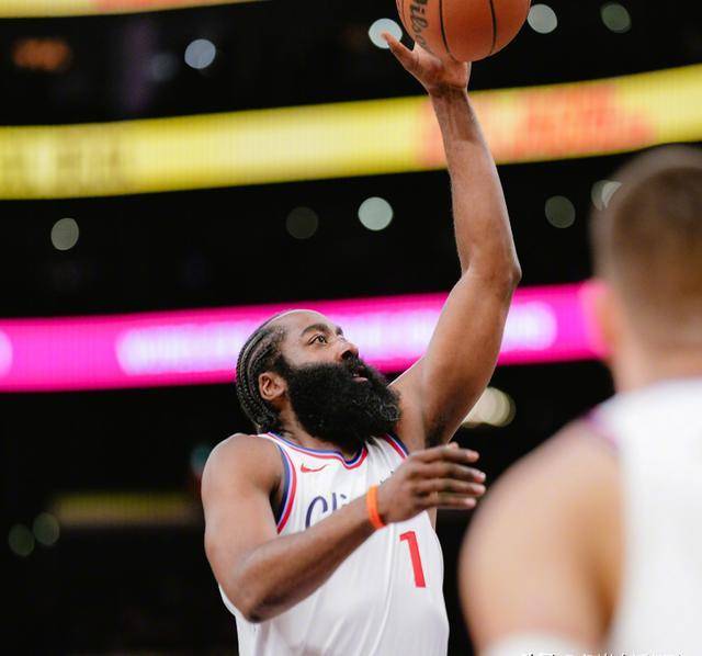 哈登重要时刻败北，巴黎圣日耳曼带队取胜！(nba总决赛历史上有没有0比3落后翻盘赢的球队)
