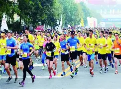 爱游戏游戏 -关于马拉松赛场再起风云：云贵青龙队失利辽东火狐队，赛场气氛火爆禁区内连续解围的信息