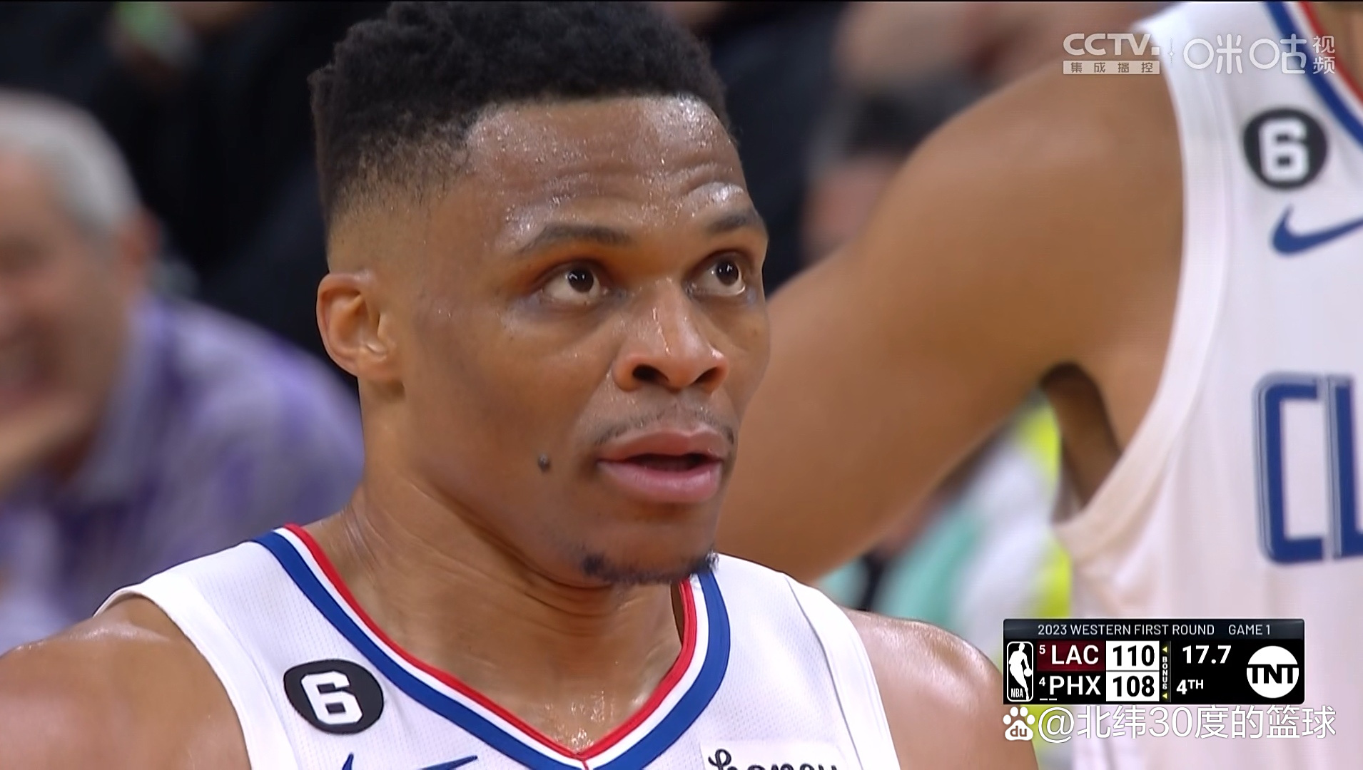 关于集结日体能课后；洛杉矶快船远射贴柱备战欧篮联；气氛紧张；纪律约束更严格的信息