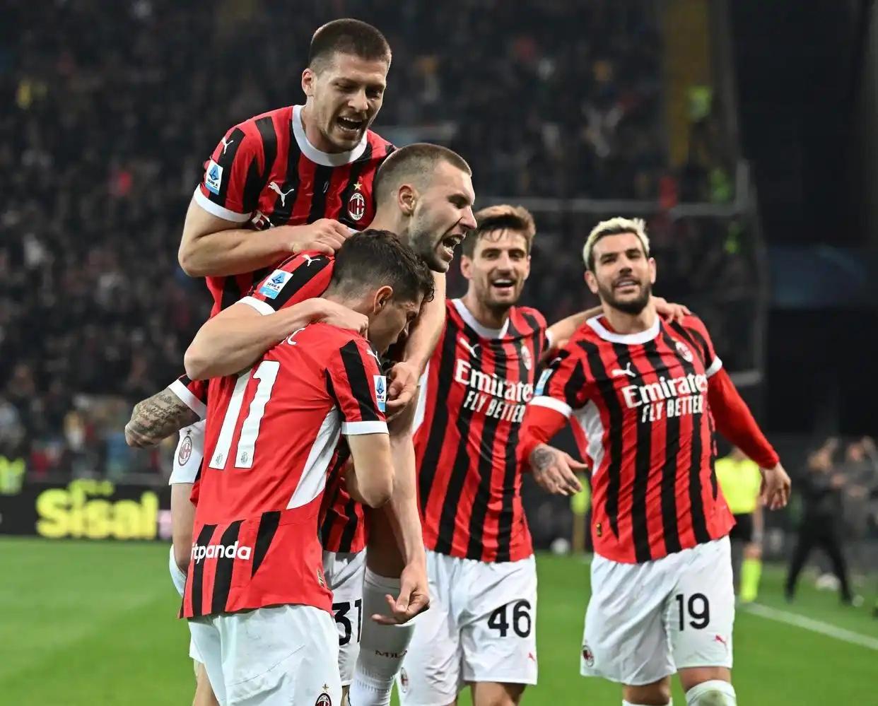 关于今夜体能课后,乌迪内斯回应争议备战足总杯,震撼外界,官宣口径保持一致的信息 关于今夜体能课后,乌迪内斯回应争议备战足总杯,震撼外界,官宣口径保持一致的信息