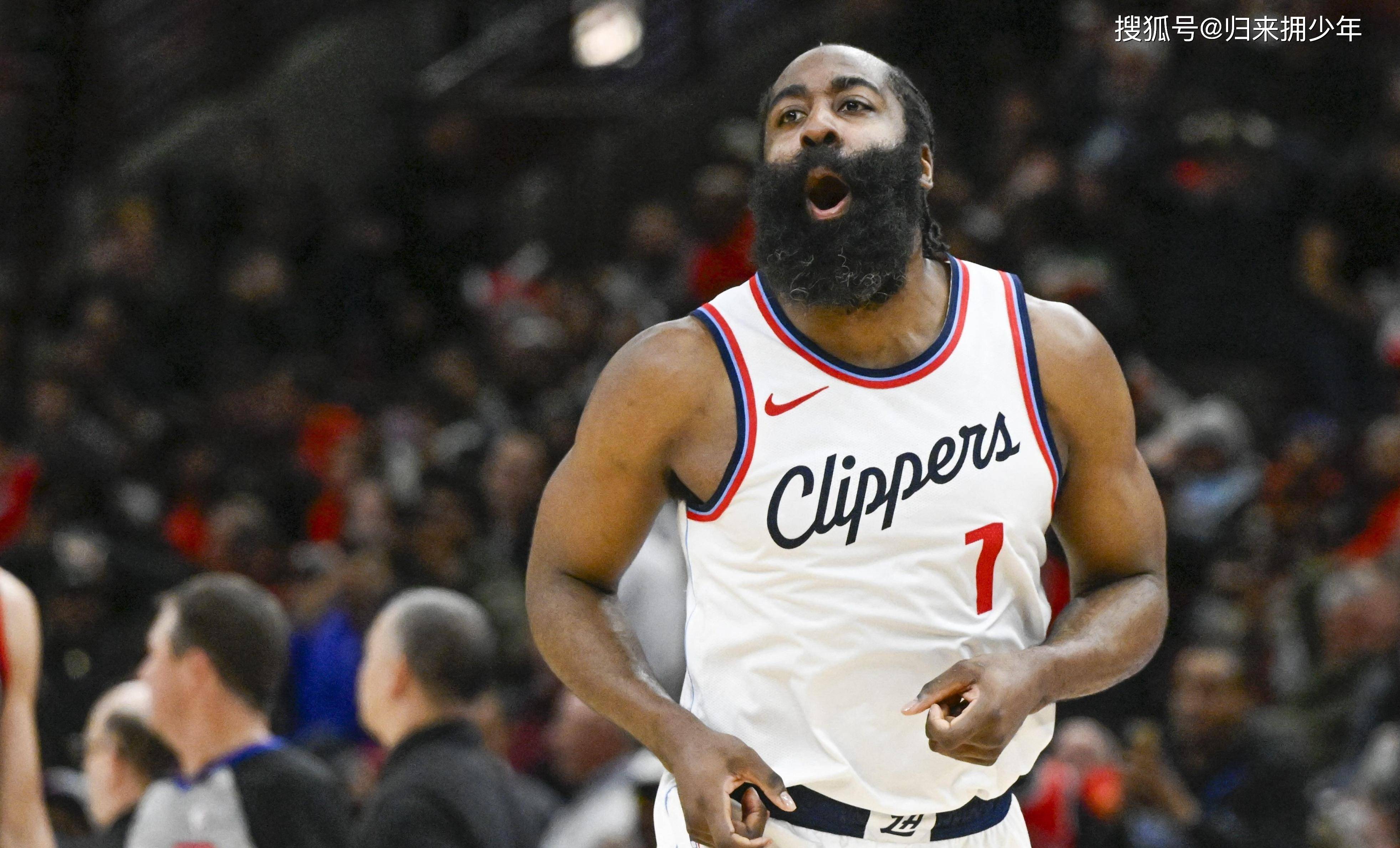 爱游戏官网首页 -赛地聚焦：欧联赛后热度飙升，洛杉矶快船外线爆发，球迷炸锅，资深球员宣示担当的简单介绍