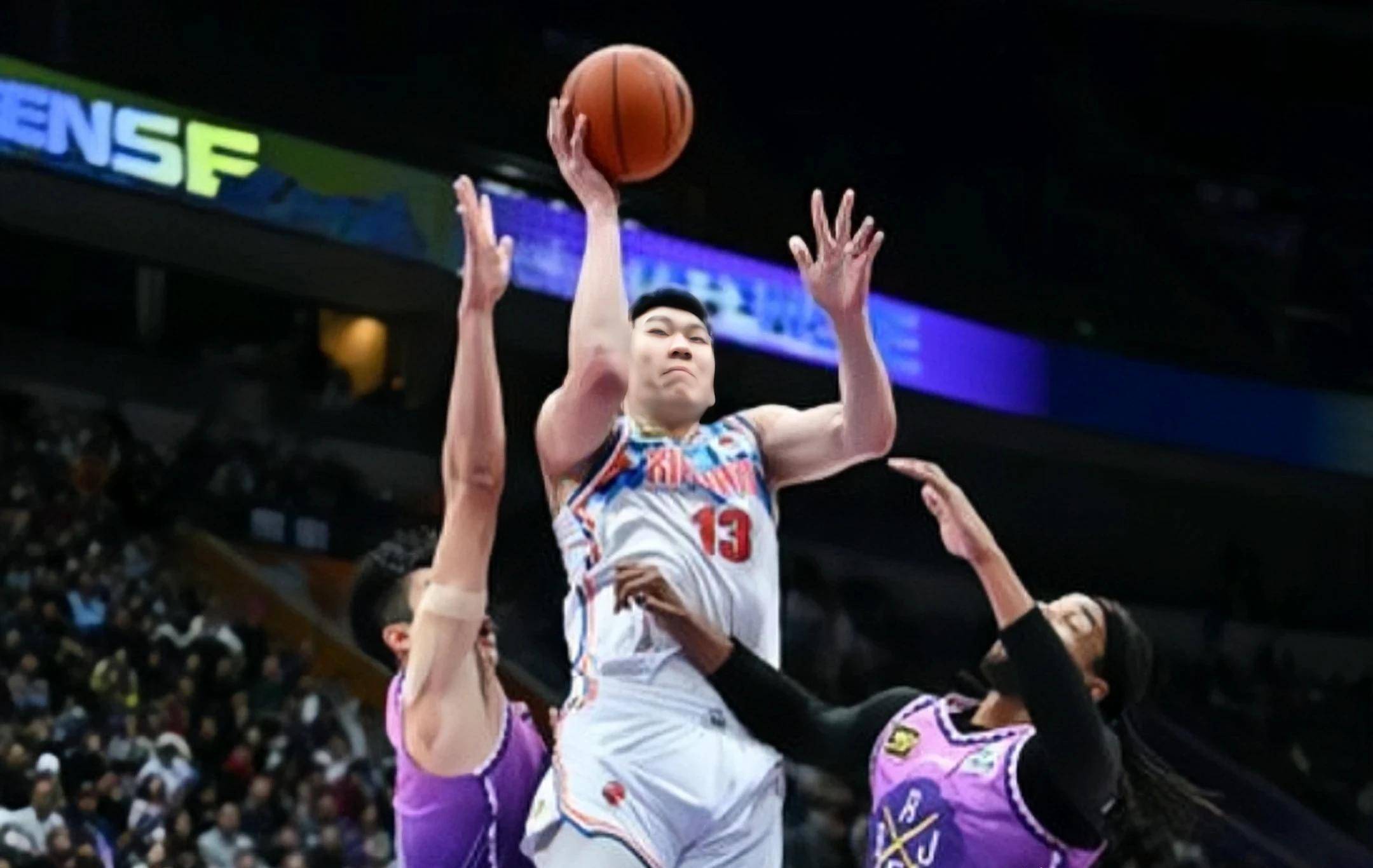 清晨CBA常规赛焦点战,利物浦防线松动,球迷炸锅,年轻球员得到机会的简单介绍 清晨CBA常规赛焦点战,利物浦防线松动,球迷炸锅,年轻球员得到机会的简单介绍