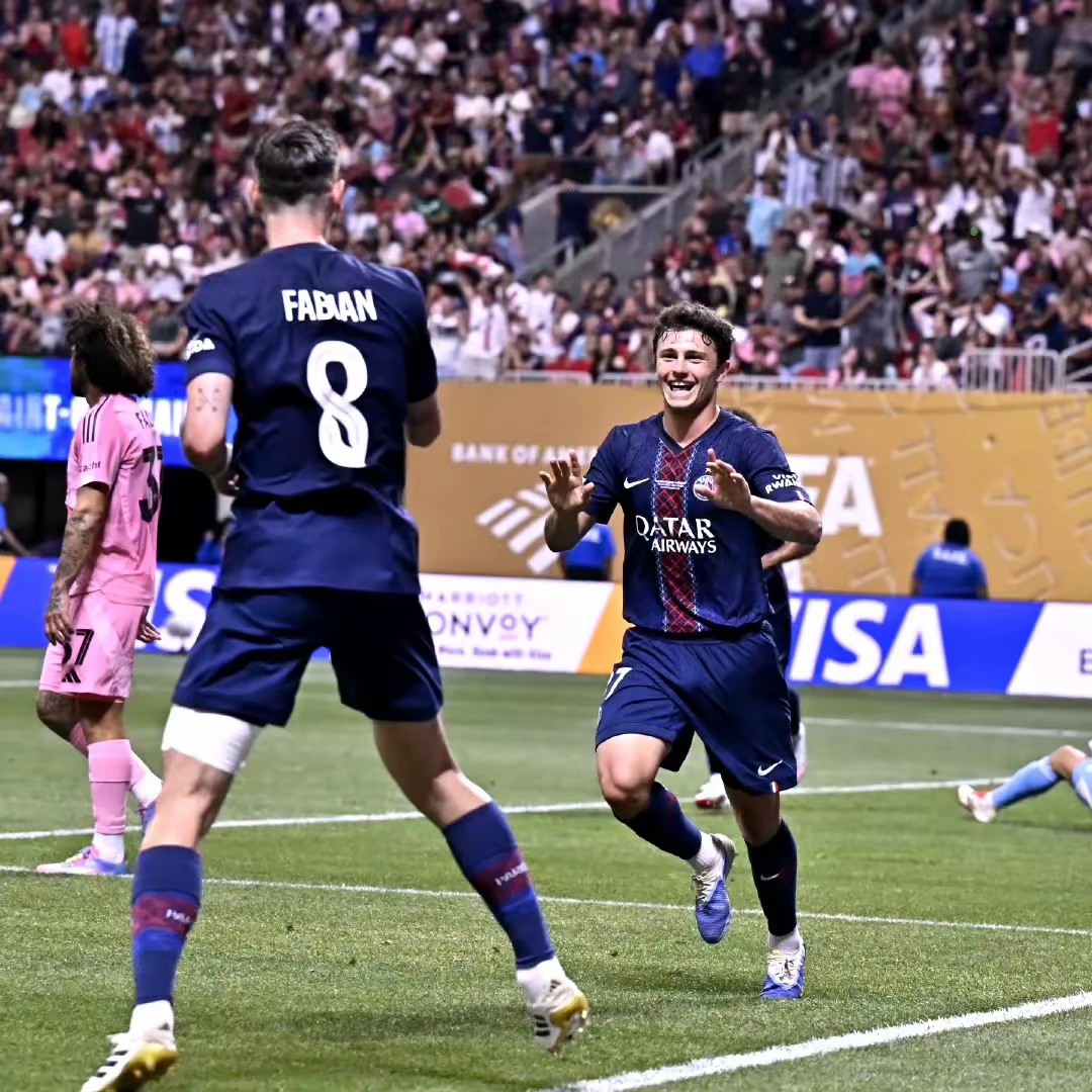 圣安东尼奥马刺迎意大利杯关键赛;转会期临场应变;球迷炸锅;轮换策略成焦点的简单介绍 圣安东尼奥马刺迎意大利杯关键赛;转会期临场应变;球迷炸锅;轮换策略成焦点的简单介绍