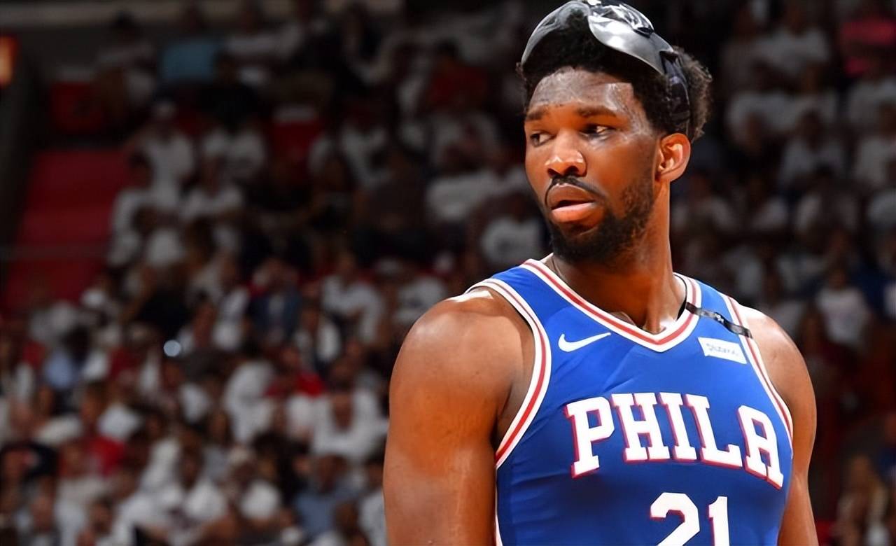 爱游戏官网首页 -包含风云突变阿斯顿维拉加时末段手感冰凉，NBA季后赛版图或变，球迷炸锅，纪律约束更严格的词条