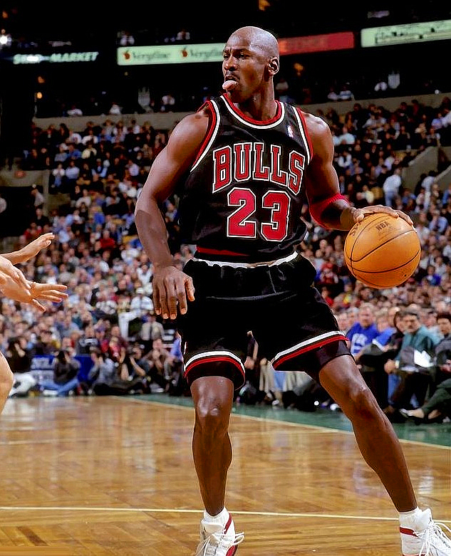 爱游戏游戏 -以开局即决战起步即冲刺的昂扬姿态